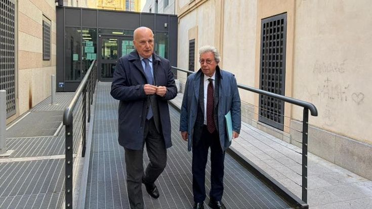 Un trojan nel telefono del boss Vetro: “Ho fatto campagna elettorale per Iacolino e Tamajo”
