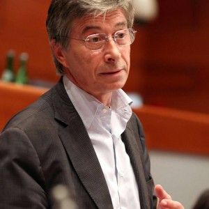 "Errani condannato, non vada all'inaugurazione della scuola alle Budrie"
