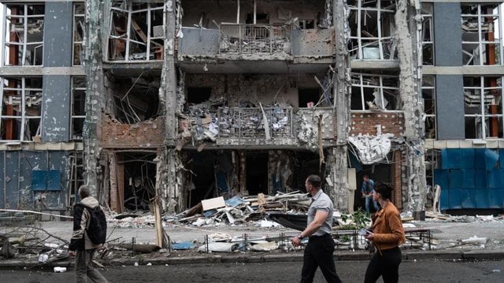 Lo Russo e Cirio in missione a Kiev sotto le bombe di Putin