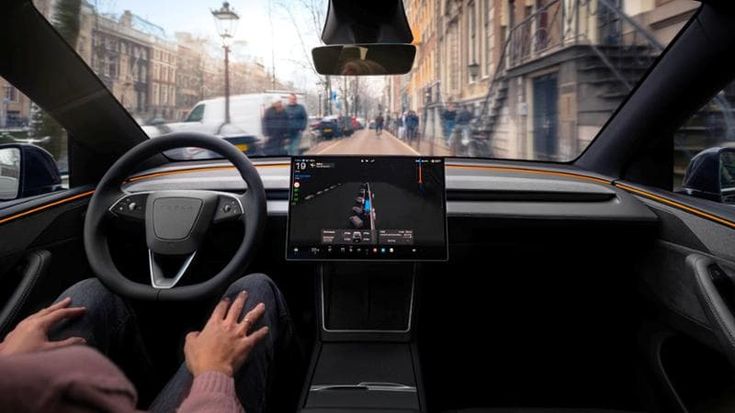 Tesla, primo via libera alla Guida autonoma completa in Europa: si parte dall’Olanda