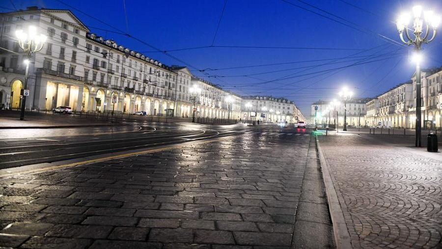 Risultato immagini per città deserta coronavirus