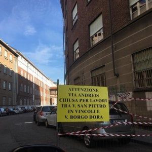 Un barriera di cemento per chiudere il Barattolo, il suq del sabato al Balon 