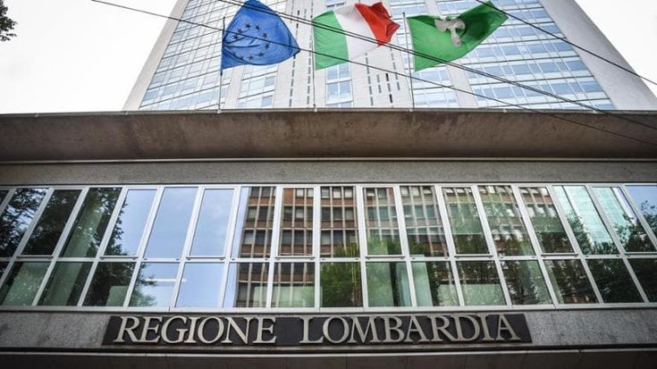 “Ripristiniamo Tfr e pensione per i consiglieri lombardi”: la proposta al Pirellone