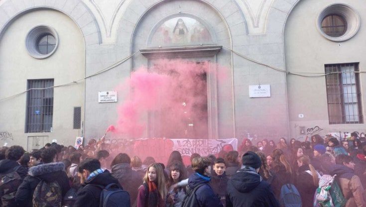 Annullato il raduno nazionale a Firenze, Azione studentesca rinvia tutto