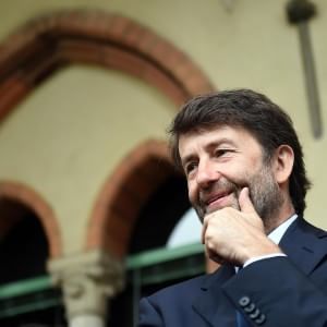 Beni culturali Franceschini: "36,5 milioni per l'arena del Colosseo e gli Uffizi"