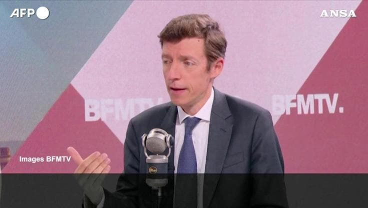 Blocchi dei licei in Francia, il ministro dell'Istruzione Geffray: "Si contano 40 presidi feriti"