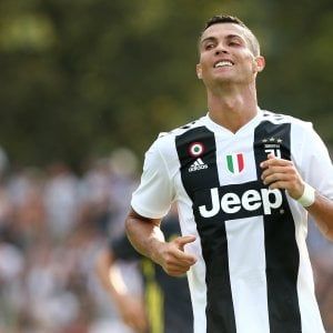 La Juve ne fa otto all'under 23, Ronaldo e Dybala vanno a segno