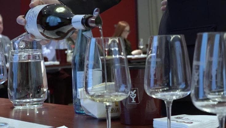 La Grecia del vino: il meltemi nel bicchiere