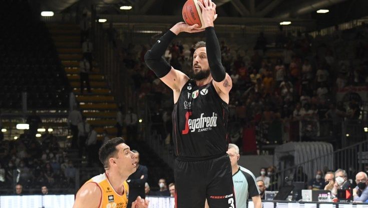 Basket, playoff Serie A: Milano e Bologna già in semifinale, colpo di Tortona