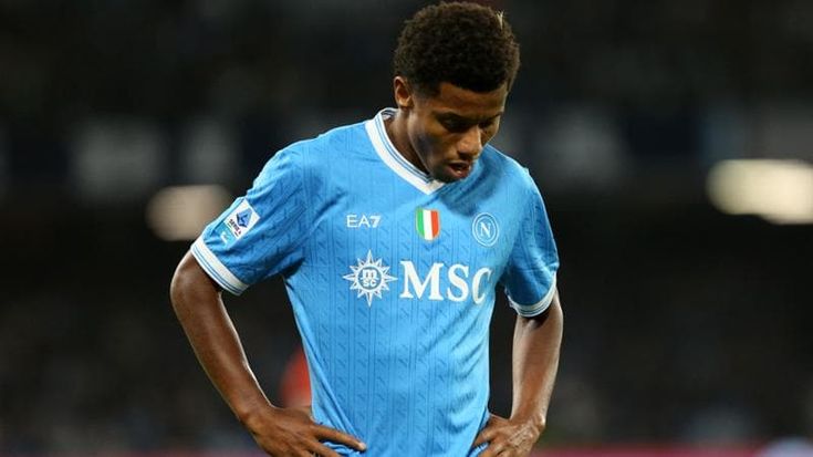 Napoli, forfait di Neres: non giocherà domenica al San Siro contro l'Inter