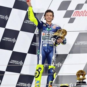 Moto Gp, Rossi; ma quale ritiro: "Rinnover&ograve; con la Yamaha"