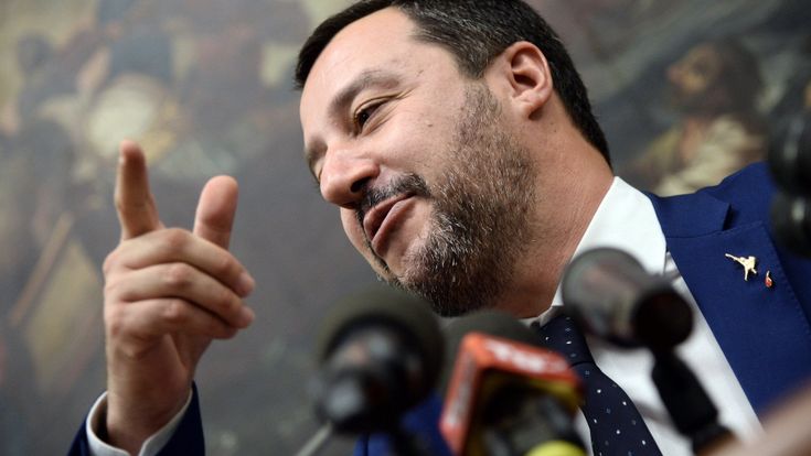 Sicurezza e migranti, nuove liti Lega-5S. Salvini ferma Conte: stop al trattato Onu