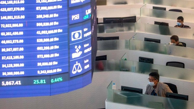 Le Borse di oggi, 5 luglio. Listini Ue in rialzo, il petrolio sale in attesa delle decisioni Opec+