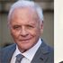 Netflix, al via le riprese di 'The pope'. Pryce sarà Bergoglio, Hopkins sarà Ratzinger: il fotoconfronto