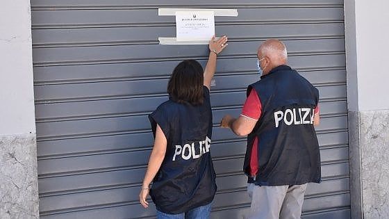Le mani di Cosa nostra sui centri scommesse: revocate cinque licenze