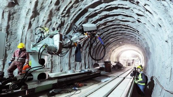 Tav: finanziamenti e penali, i conti che non tornano nell'analisi costi-benefici