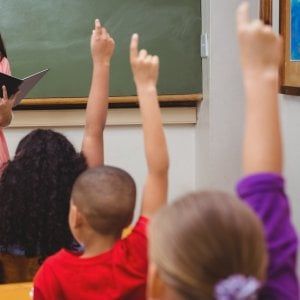 L'appello di Ventotene: "Qui pochi studenti, dateci subito i migranti"