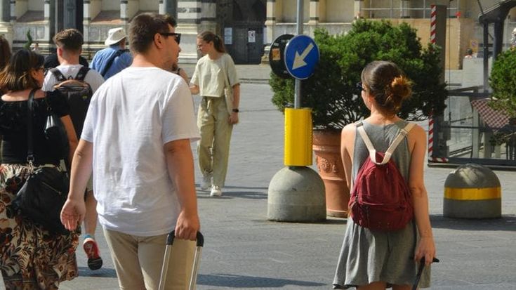 Airbnb, variante approvata: “Ora una legge Salva Firenze”