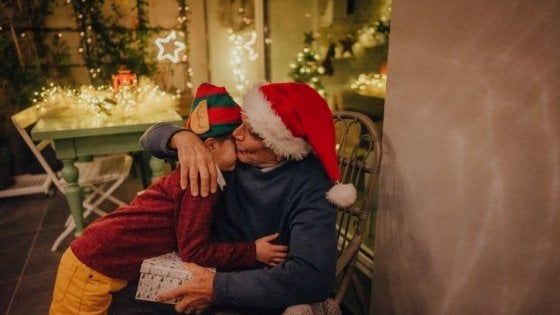 Il  Natale che verrà: sobrio e in famiglia, con un budget medio per i regali di 280 euro