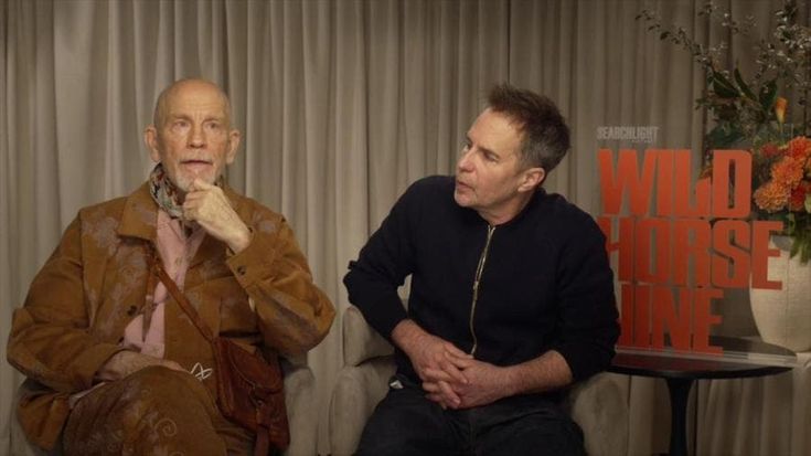 John Malkovich e Sam Rockwell in "Wild horse nine": "È un film riflessivo, con un umorismo nero"