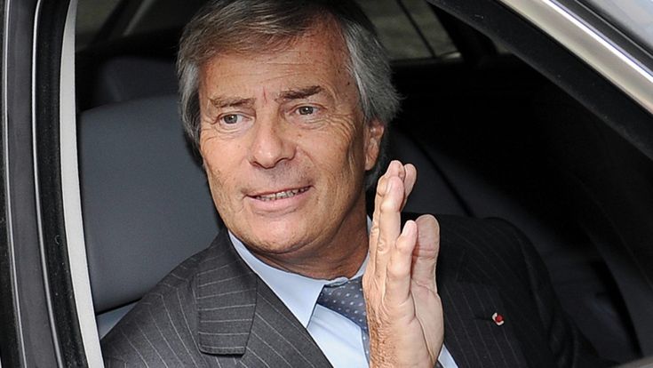 Mediobanca, Berlusconi e la politica: tra amici e tradimenti è l’ora buia di Bolloré