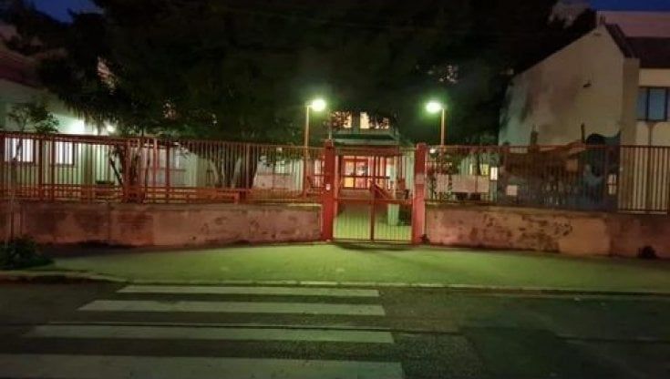 Torna la luce nelle strade dello Sperone, dopo i furti di rame Amg riattiva le due cabine
