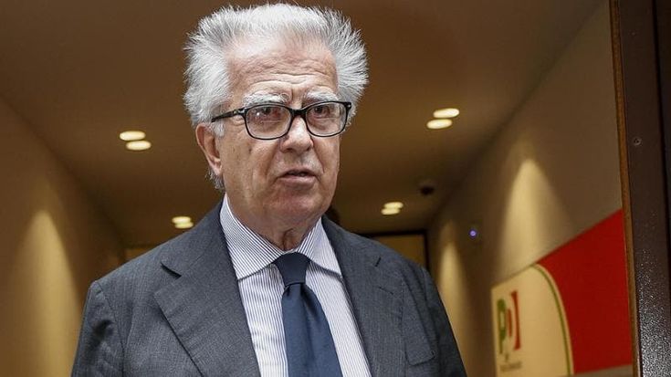 Luigi Zanda: “Dopo Pisa il governo sbaglia ad alzare la tensione. Così le piazze rischiano di esplodere”