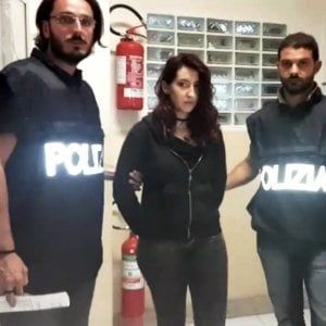 Palermo: omicidio all'Arenella, un morto e un ferito. Sono fratelli, fermata una donna