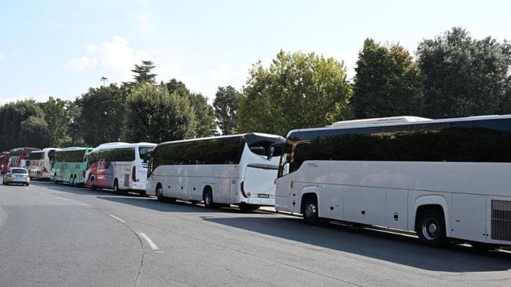 Bus turistici, rabbia Nardella: “Basta, più controlli e gps”