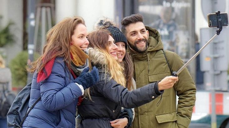 Pensioni minime, solo tre euro in più. La beffa per i Millennials. Incentivo a restare del 10%