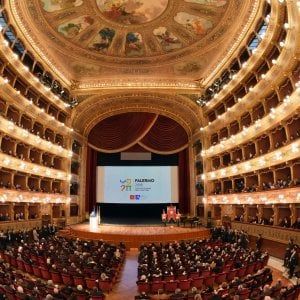 Palermo, la Regione detta le regole sull'aumento della capienza per cinema e teatri