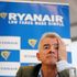 Ryanair, utili in calo per scioperi e caro-carburante