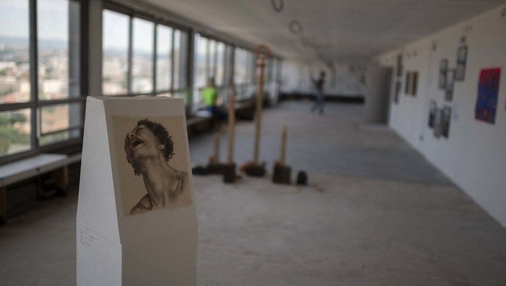 Uffici sfitti? Niente paura, arriva la città degli artisti itineranti. A Marsiglia la scommessa di "Buropolis"