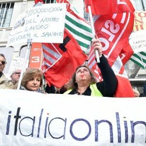 Italiaonline, congelati per tre settimane i licenziamenti