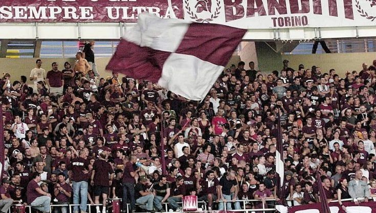 Derby Juve-Toro, i tifosi granata diserteranno la sfida: "Non vogliamo iscriverci al loro sito"