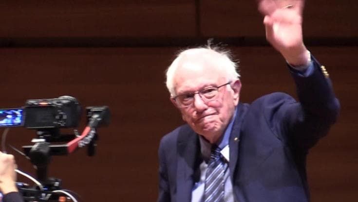 Salone del Libro, Bernie Sanders: "Quello che dice Trump dell'Europa non è condiviso dalla maggioranza degli americani"