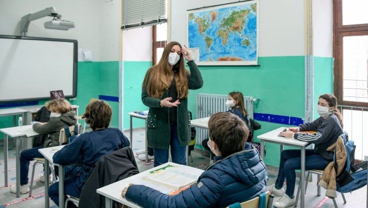 Napoli, rientro a scuola tra preoccupazioni e criticità