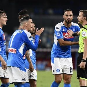 Poveri arbitri e guardalinee, completamente rovinati dal Var