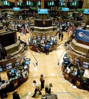 La crisi ucraina spaventa le Borsecrolla Wall Street e vola prezzo del petrolio