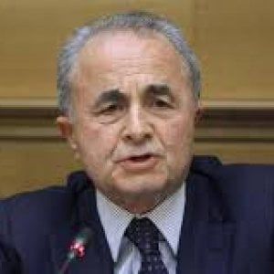  Arturo Parisi: "Dico Sì con rabbia, Renzi deve smetterla di sentirsi l'unico che cambia le cose"
