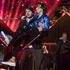Gianna Nannini, il rock senza limiti, al Concertone con trono e stampelle