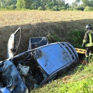 Alessandria: intrappolato nell'auto in fiamme, muore dopo dieci giorni di agonia