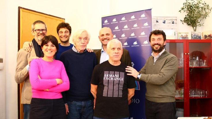 Lino Guanciale inaugura “Casa Valter”, alloggi per senzatetto in alternativa alla strada