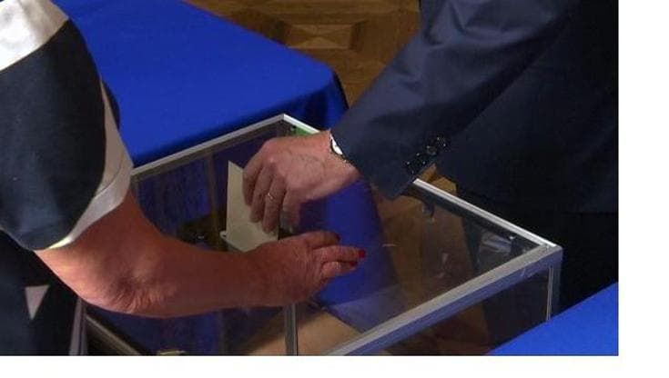 Elezioni Francia, il voto di François Fillon 