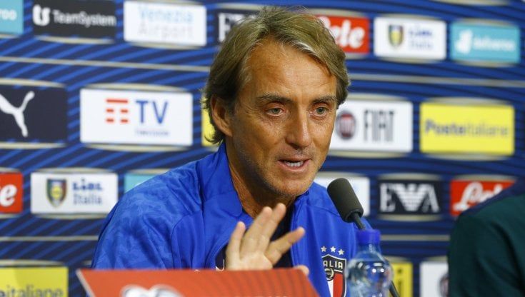 Mancini: "Gli Europei? Non si vive di ricordi, per vincere ancora bisogna lottare"