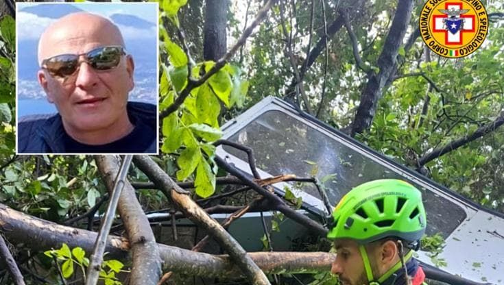 Funivia, lutto cittadino a Castellammare: oggi i funerali del macchinista Carmine Parlato