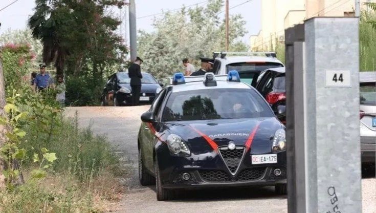 Omicidio di via Larga, il terzo complice incastrato dalle impronte digitali insanguinate