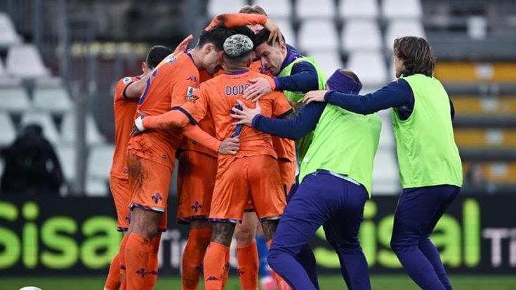 Sacrificio, cinismo e malizia: la Fiorentina ha superato il blackout dei minuti finali