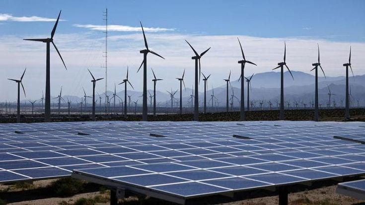 Irena: rinnovabili +15% nel 2024, ma aumenta il divario regionale