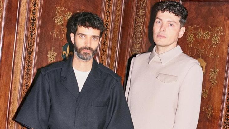 Il duo di Formafantasma: “Non basta il design nuovo, cerchiamo quello necessario”